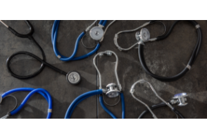 What types of stethoscopes are commonly used in healthcare simulation?